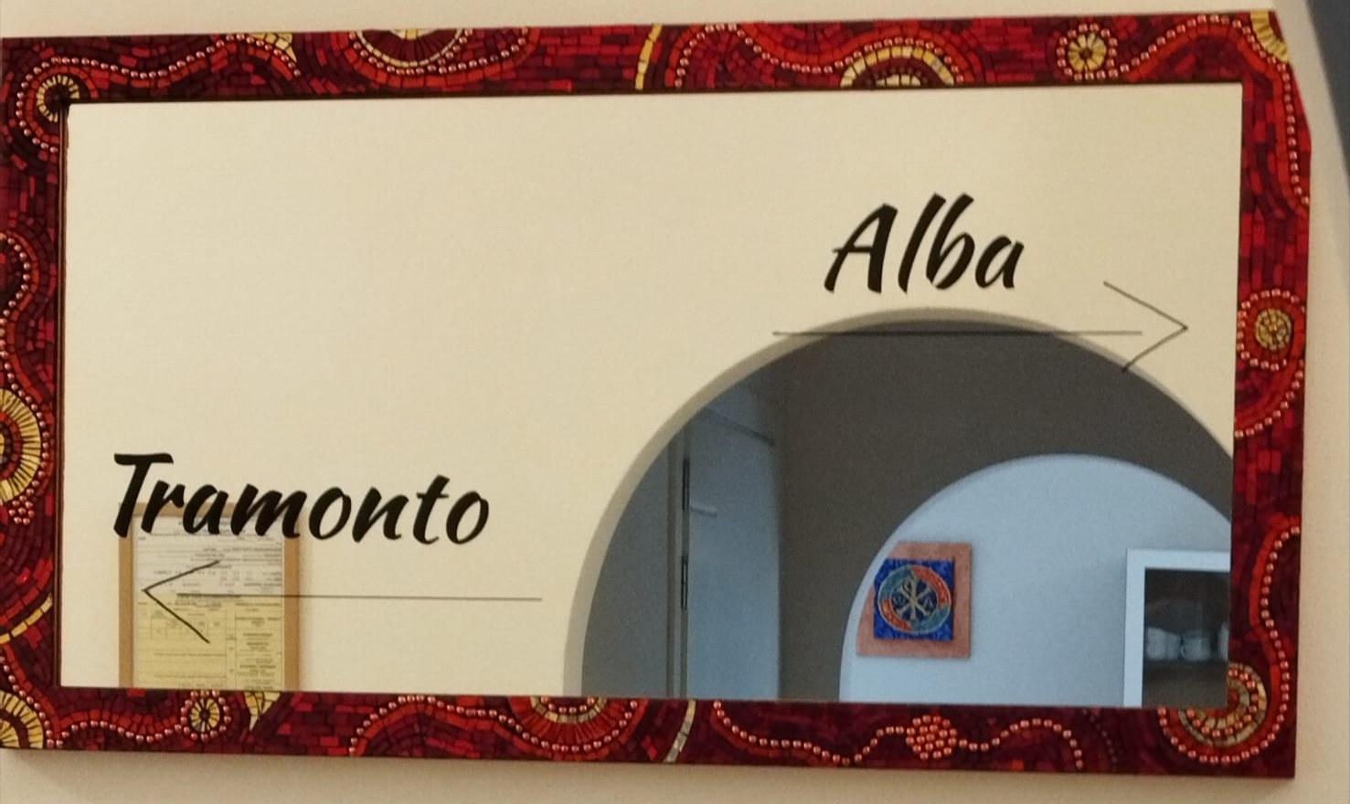 The sign of the house with the names of the two rooms, Alba and Tramonto